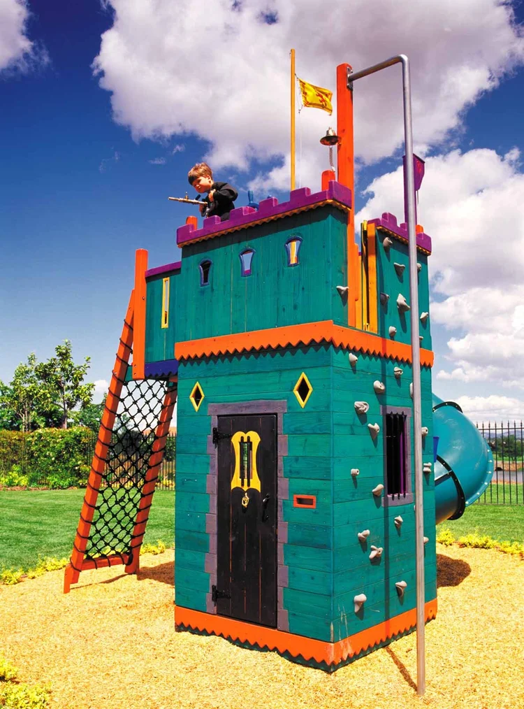 Backyard forts and playhouses sales